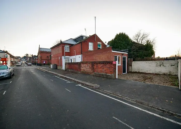 Beautiful Accommodation Near Reading City Centre